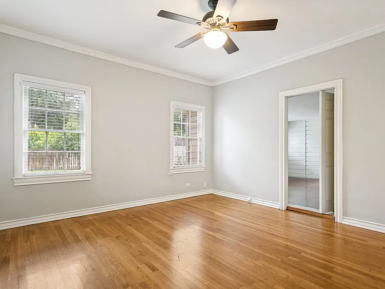 160 W Edgewood Pl — Photo 18