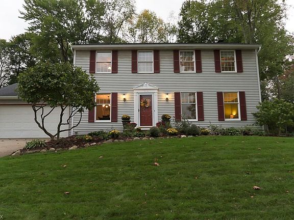 4th image of 2508 Hanson Ave
