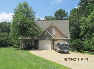 4588 Parker Ln, Bailey, MS 39320