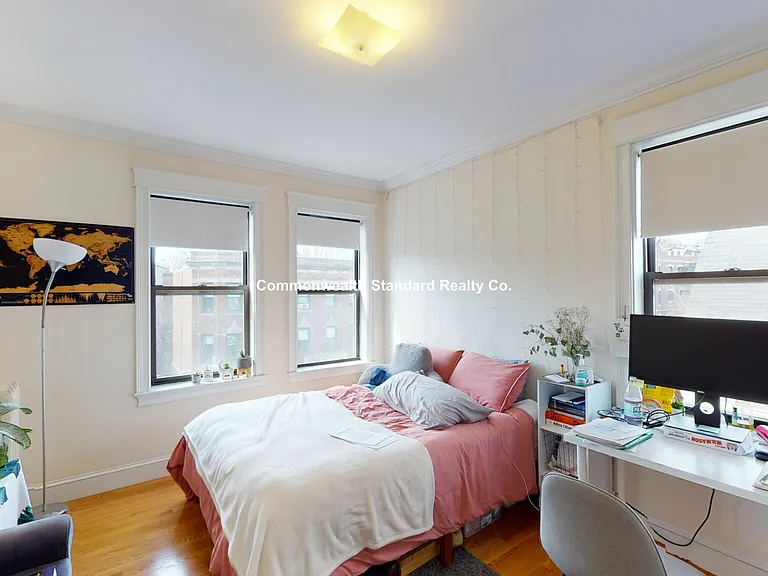 76 Quint Ave #1O — Photo 13