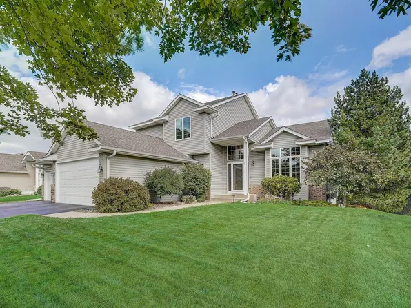 9748 Evergreen Ave N, Brooklyn Park, MN 55443