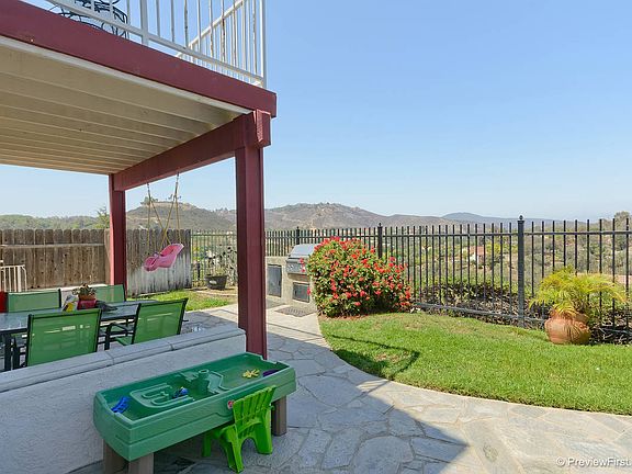 2nd image of 832 Day Lily Ct