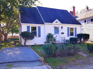 3 Cummings Rd, Newport, RI 02840