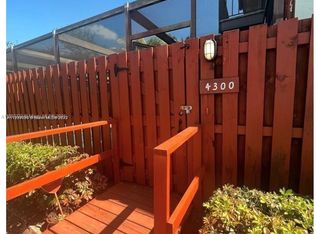 4300 S Landar Dr, Lake Worth, FL 33463