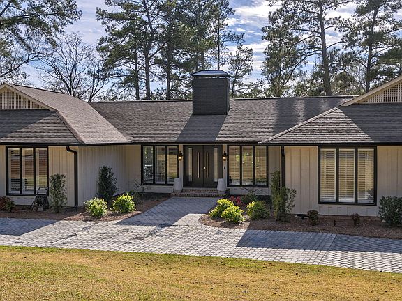 3rd image of 3564 Pebble Beach Drive