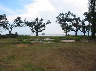 722 W Beach Blvd #A, Pass Christian, MS 39571