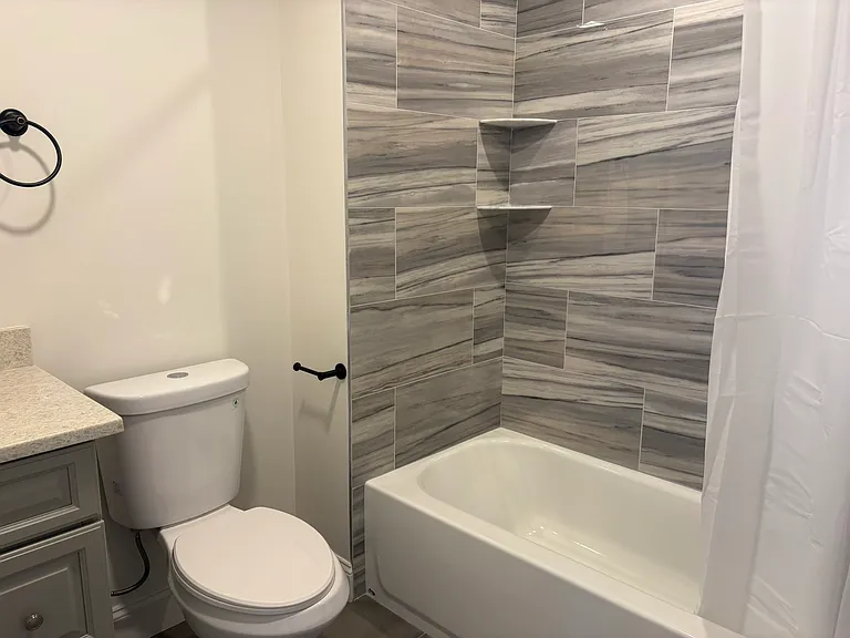 254 Salem St #1 — Photo 12