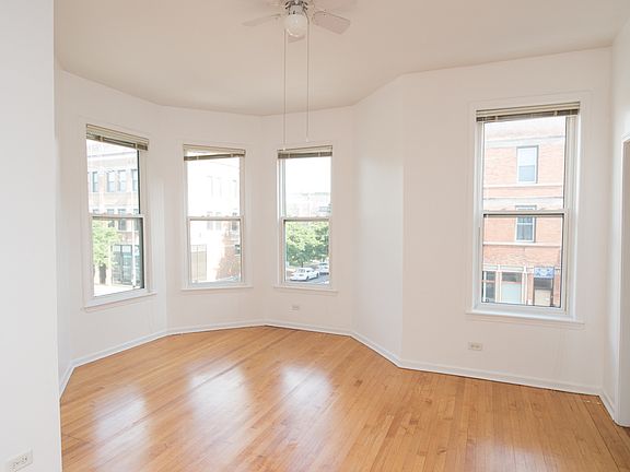 5th image of 3625 W Wrightwood Ave