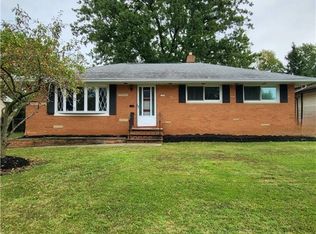 7707 Ann Arbor Dr, Parma, OH