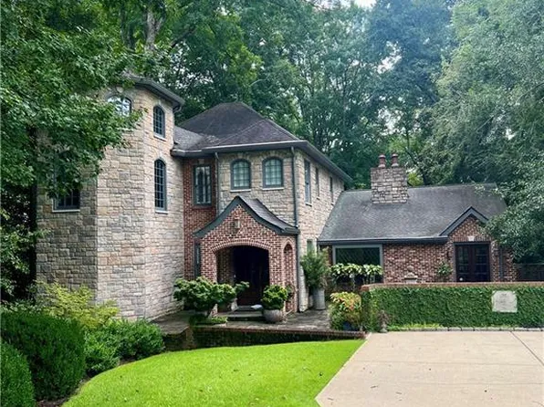 1488 Peachtree Battle Ave NW, Atlanta, GA 30327