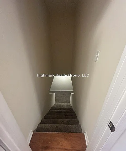 115 W Ash St #C — Photo 17