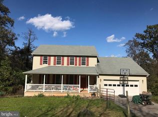 129 Oak Heights Rd, Front Royal, VA 22630