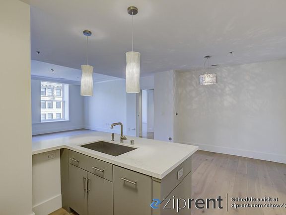5th image of 690 Market St #704