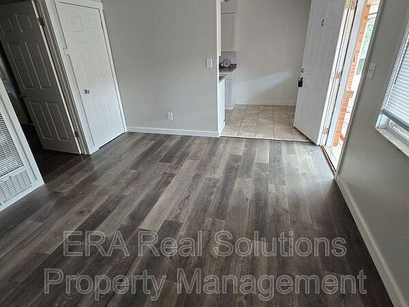 4th image of 2878 Perdue Ave APT C