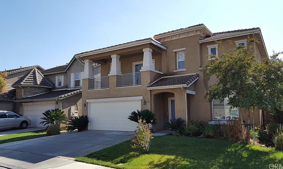 1st image of 13042 Acacia Ave