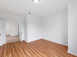 720 Willow Walk Dr, Pflugerville, TX 78660