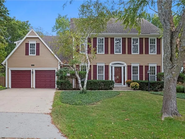 6001 W 123rd St, Overland Park, KS 66209