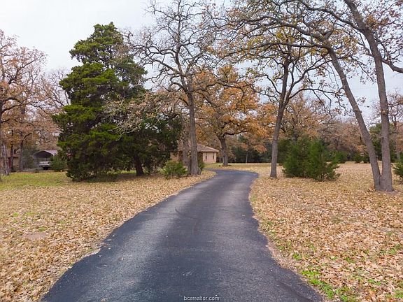 4th image of 2022 State Highway 304