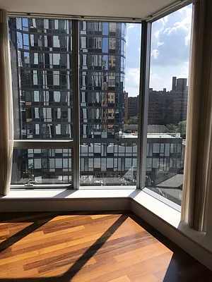 Rented by R New York | media 27