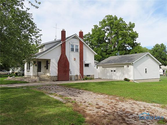 2nd image of 135 Avenue B