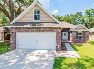 4820 Covenant Circle, Pace, FL 32571