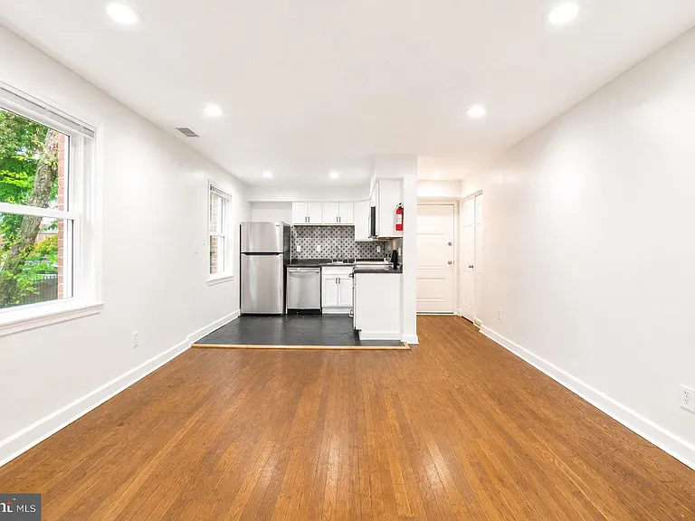 3927 Pennsylvania Ave SE #101 — Photo 6