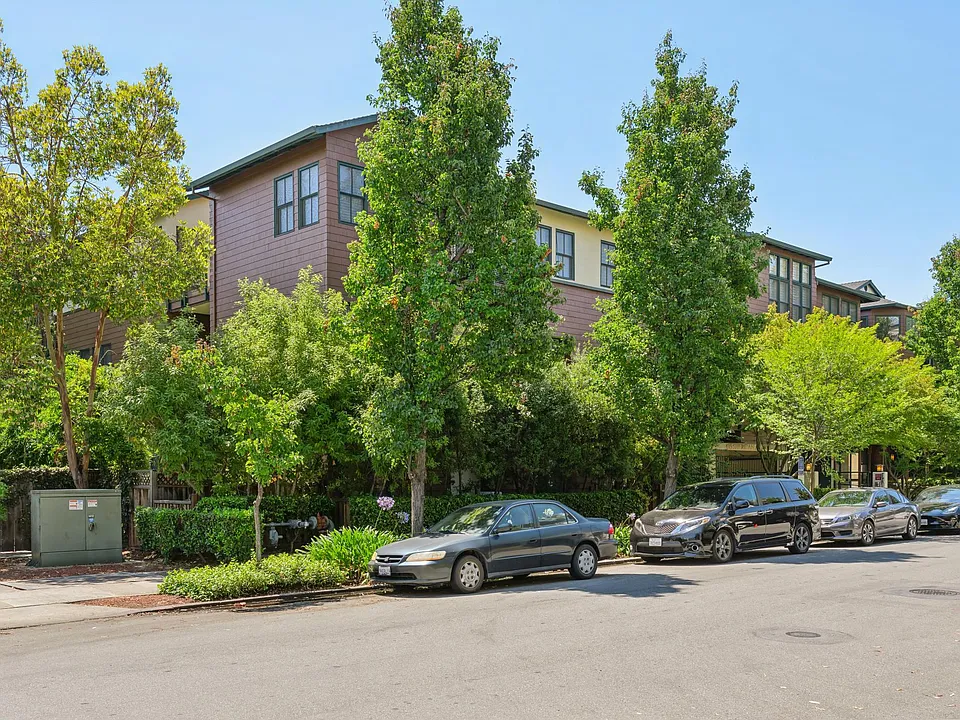 435 Sheridan Ave