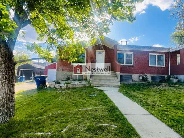 10230 S Copperton Cir, Bingham Canyon, UT 84006