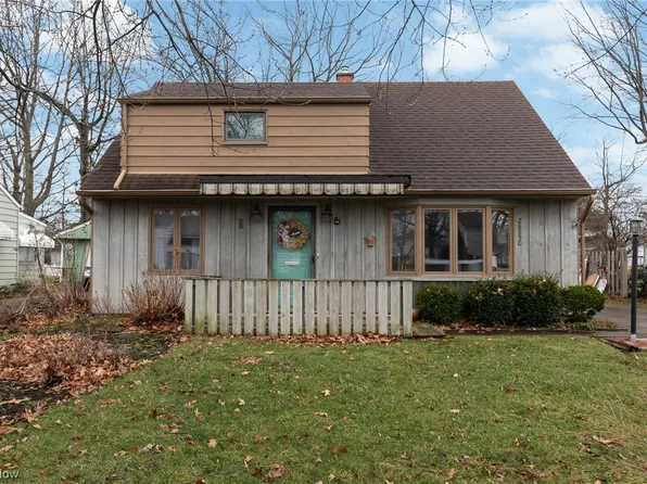 26950 Gary Ave, Euclid, OH 44132