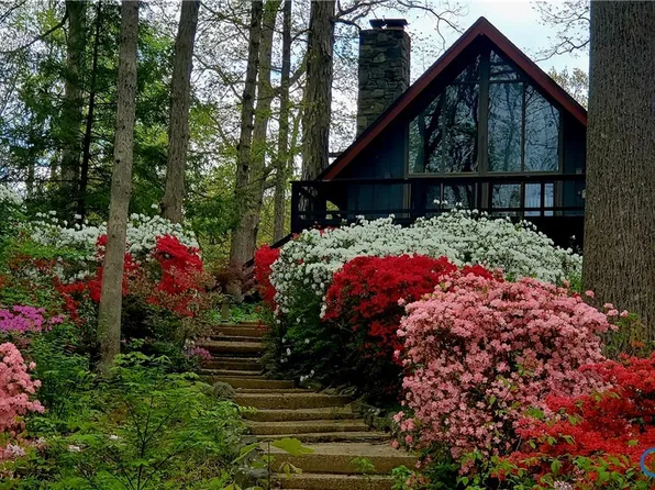 206 Lake Caroline Dr, Ruther Glen, VA 22546