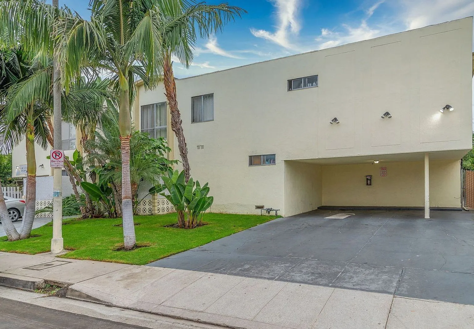 1 bed, 1.0 bath, 750 sqft, $1,795 — Photo 2