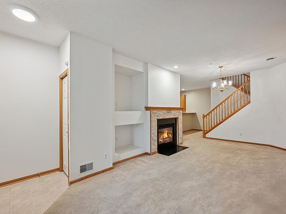 3rd image of 9616 Linden Ln N