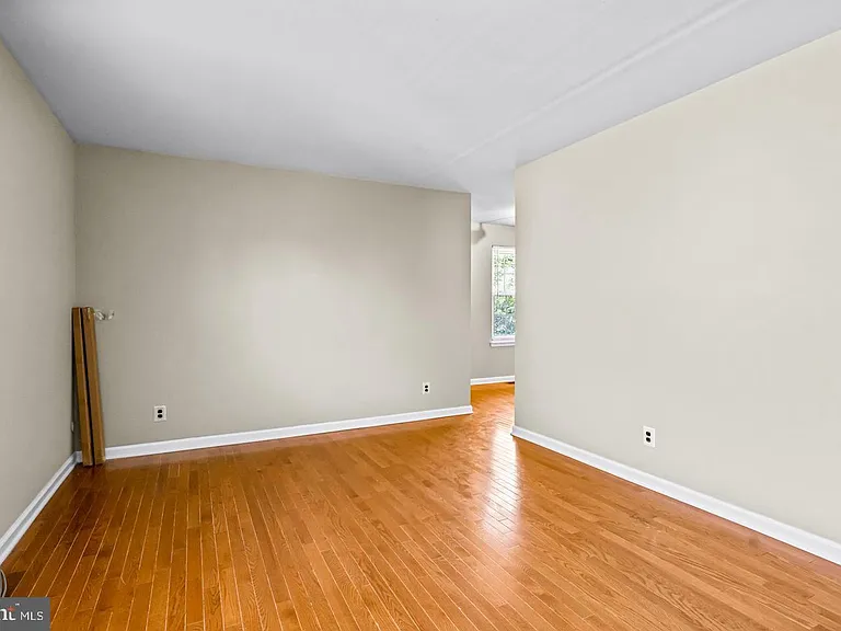 68 Franklin Dr — Photo 25