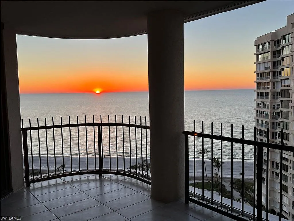 Building Photo - 4251 Gulf Shore Blvd N #18A