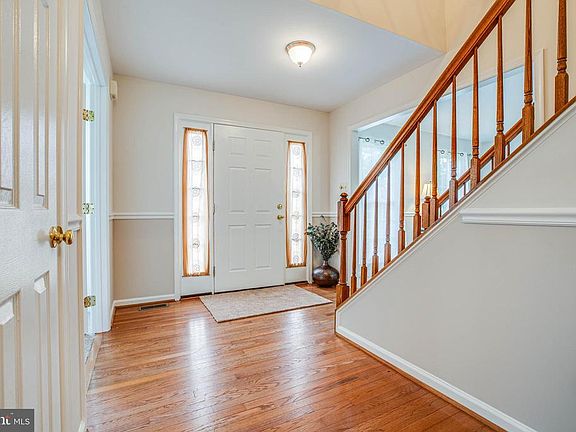 Front door view from Foyer area
