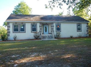 246 Folklore Dr, Satsuma, FL 32189