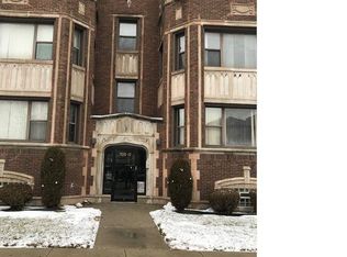7520 S Yates Blvd #3B, Chicago, IL 60649