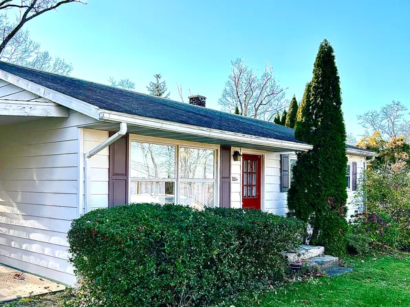 224 Sycamore Dr, State College, PA 16801