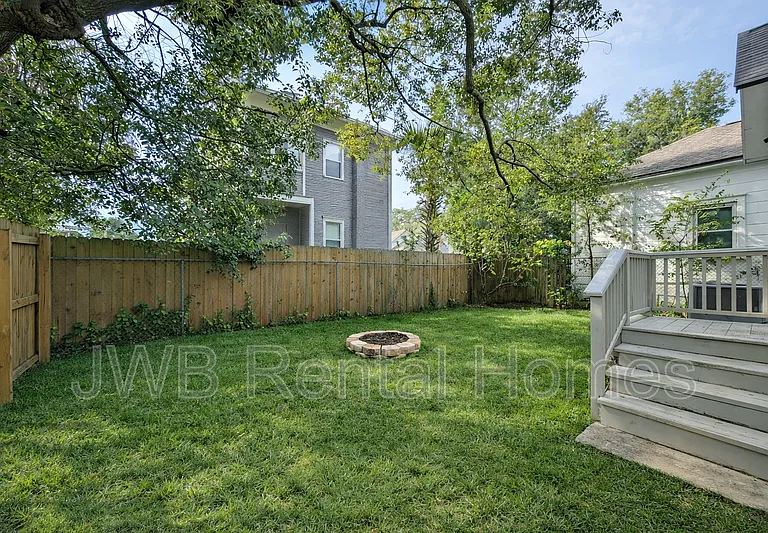 424 Walnut Ct — Photo 10