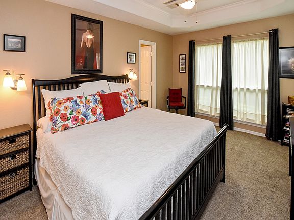 4th image of 22307 Fern Rose Ct