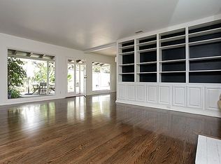 15155 Albright St, Pacific Palisades, CA 90272