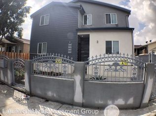 628 1/2 E 76th St, Los Angeles, CA 90001