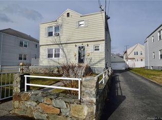 55 Locust St, Bridgeport, CT 06610