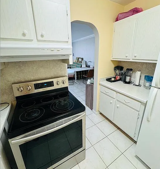 1851 NE 62nd St #507 — Photo 10