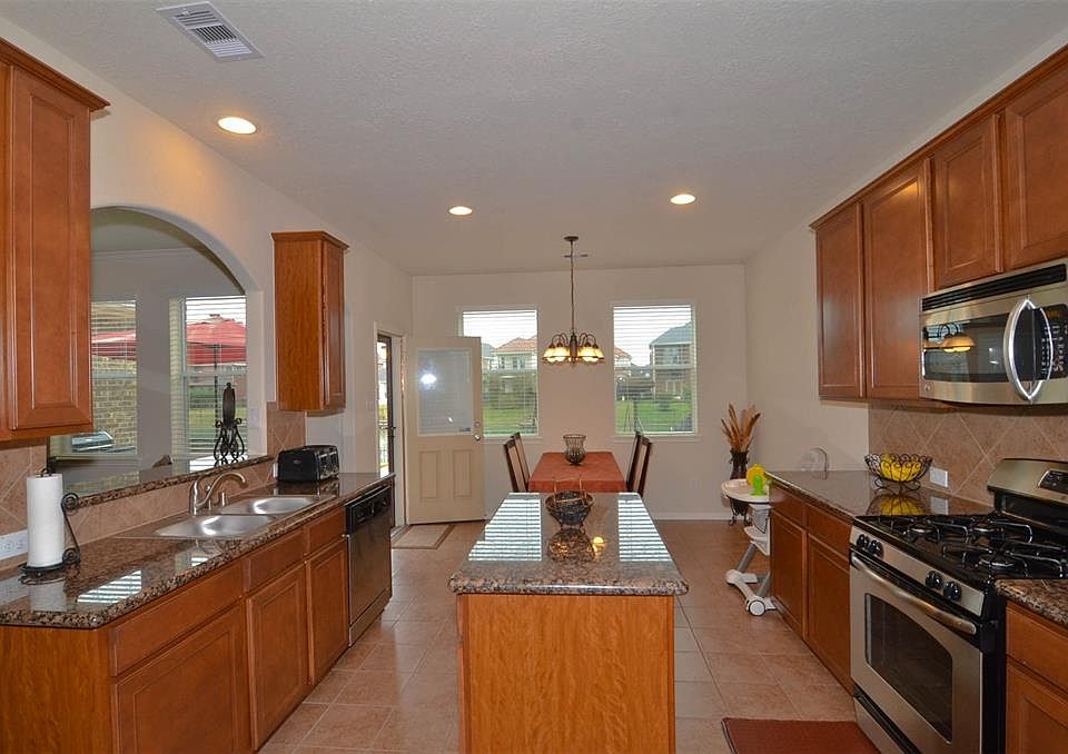 1st image of 4006 Medici Ct