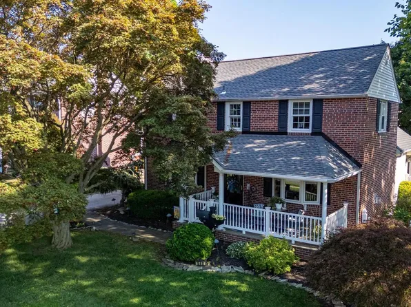 540 Hawarden Rd, Springfield, PA 19064