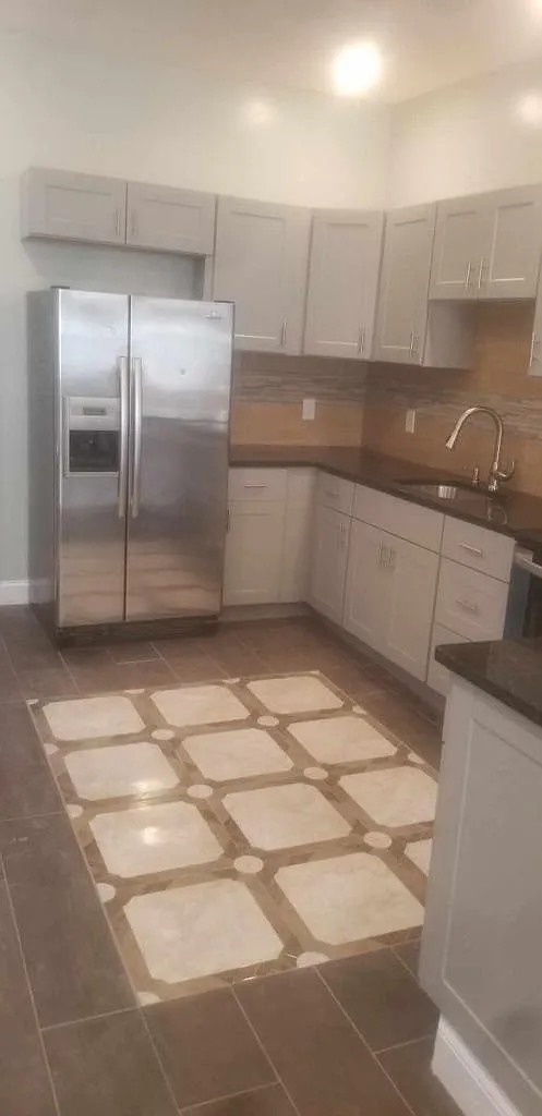 3 bed, 1260 sqft, $750 — Photo 4