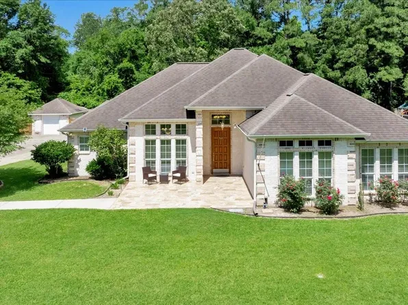 262 Creekwood Dr, Huntington, TX 75949