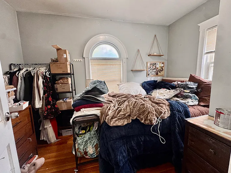 19 Burton St #2 — Photo 10