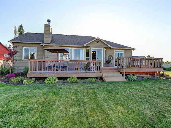 4th image of 2217 S Meadow Ct